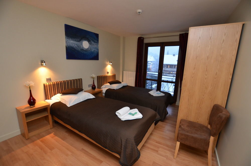 Hotel Rhodos Morzine 阿沃里亚兹 外观 照片
