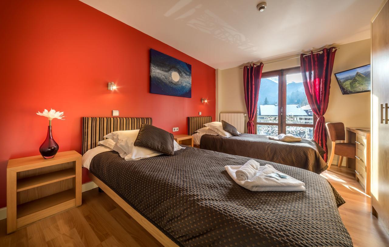 Hotel Rhodos Morzine 阿沃里亚兹 外观 照片